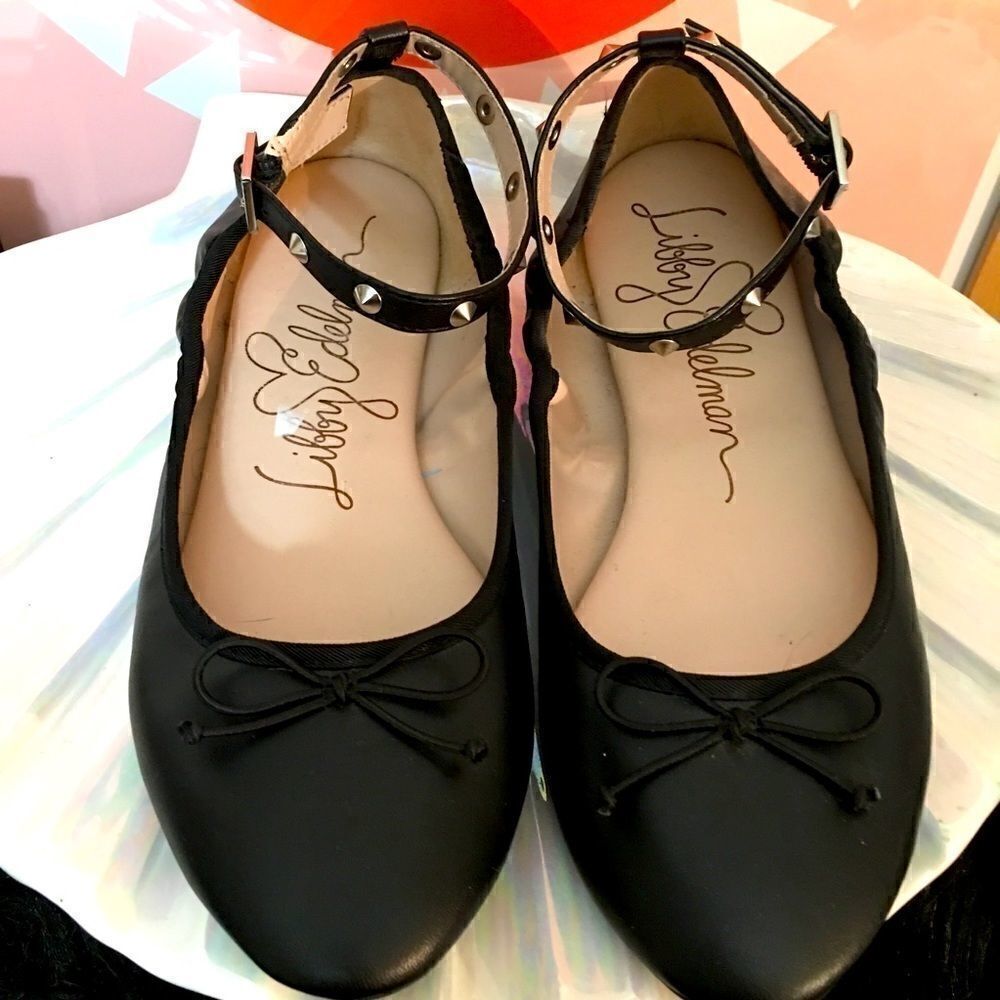 Libby Edelman wide width leather spike strap flats